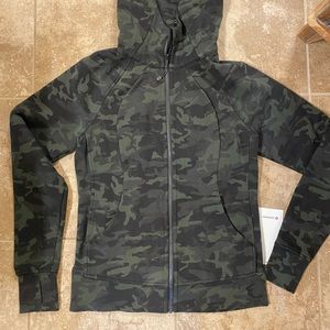 BNWT Lululemon Scuba Hoodie